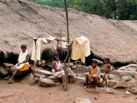 印度Chatikona的村民。图片来自Rita Willaert/Flickr